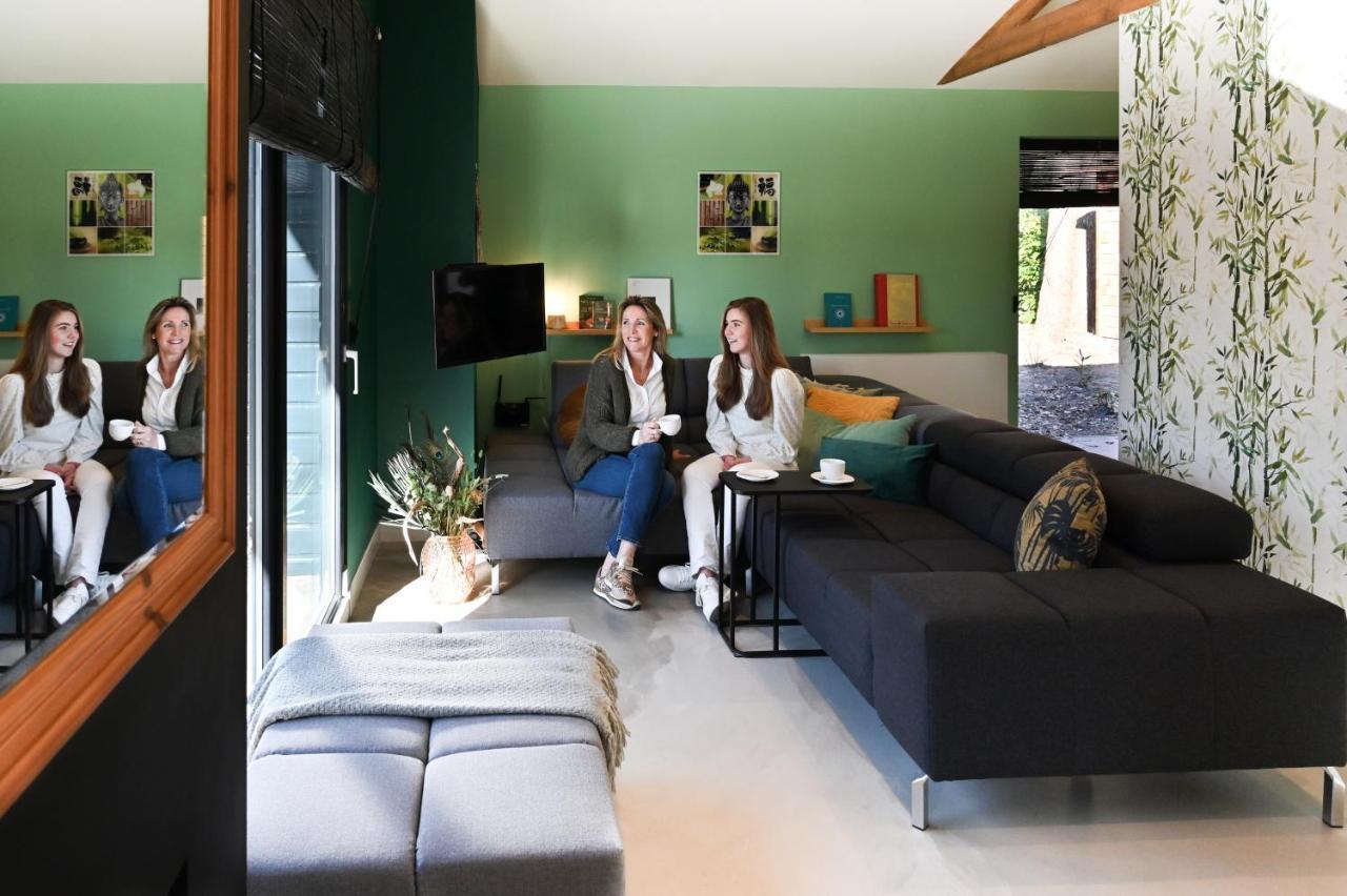 Zen-Bungalow No 1 Met Sauna En Hottub Rheezerveen Exteriör bild