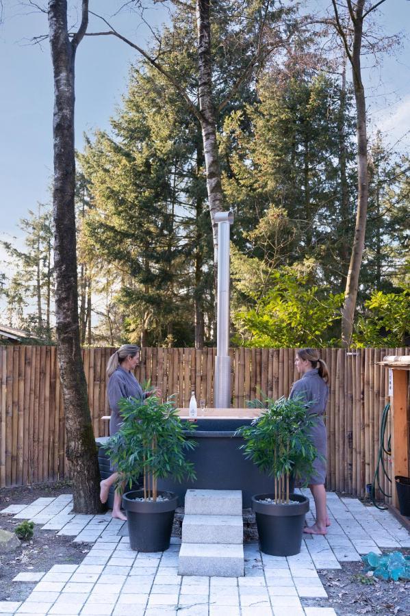 Zen-Bungalow No 1 Met Sauna En Hottub Rheezerveen Exteriör bild