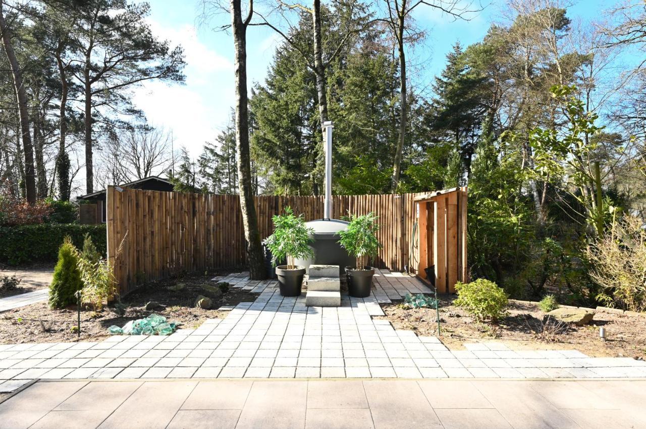 Zen-Bungalow No 1 Met Sauna En Hottub Rheezerveen Exteriör bild